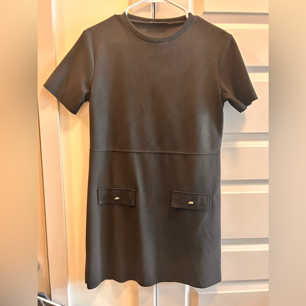 Zara Black Short-Sleeve Mini Shift Dress